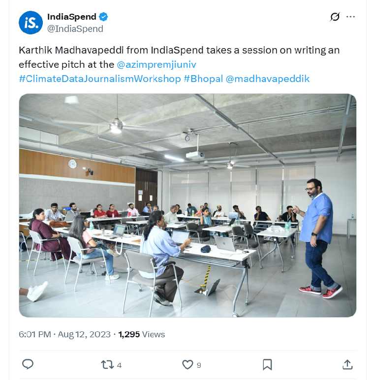 Karthik Madhavapeddi from IndiaSpend takes a session on writing an effective pitch at the